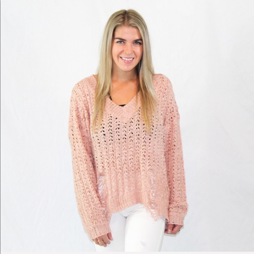 GLAM rose distressed sweater 
Size m/l
